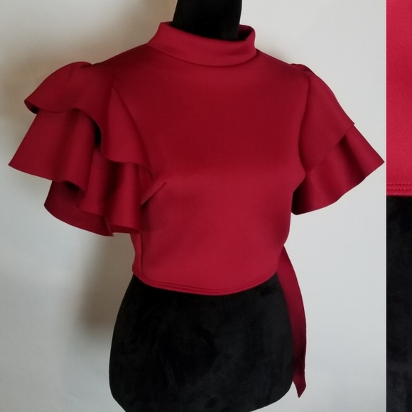 Ruffle Sleeve Crop Top - Picture 4 of 7